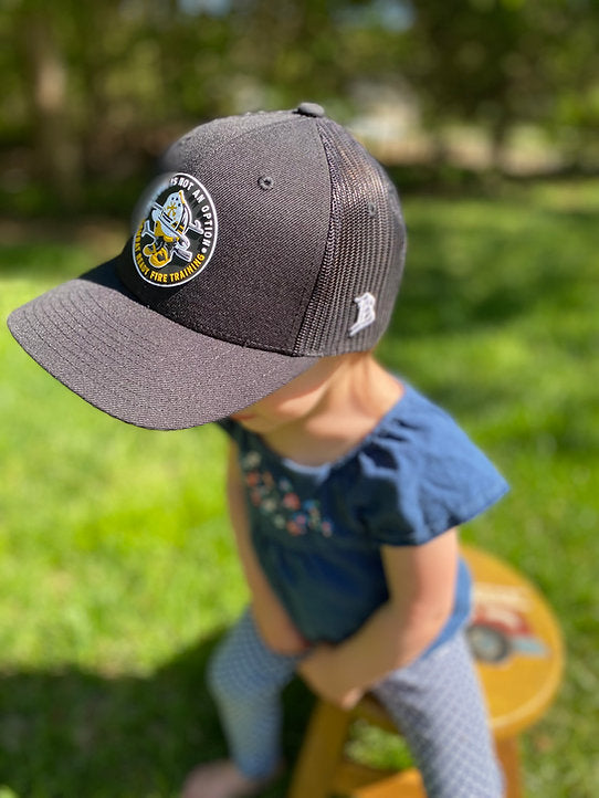 Hats - KIDS Curved Trucker